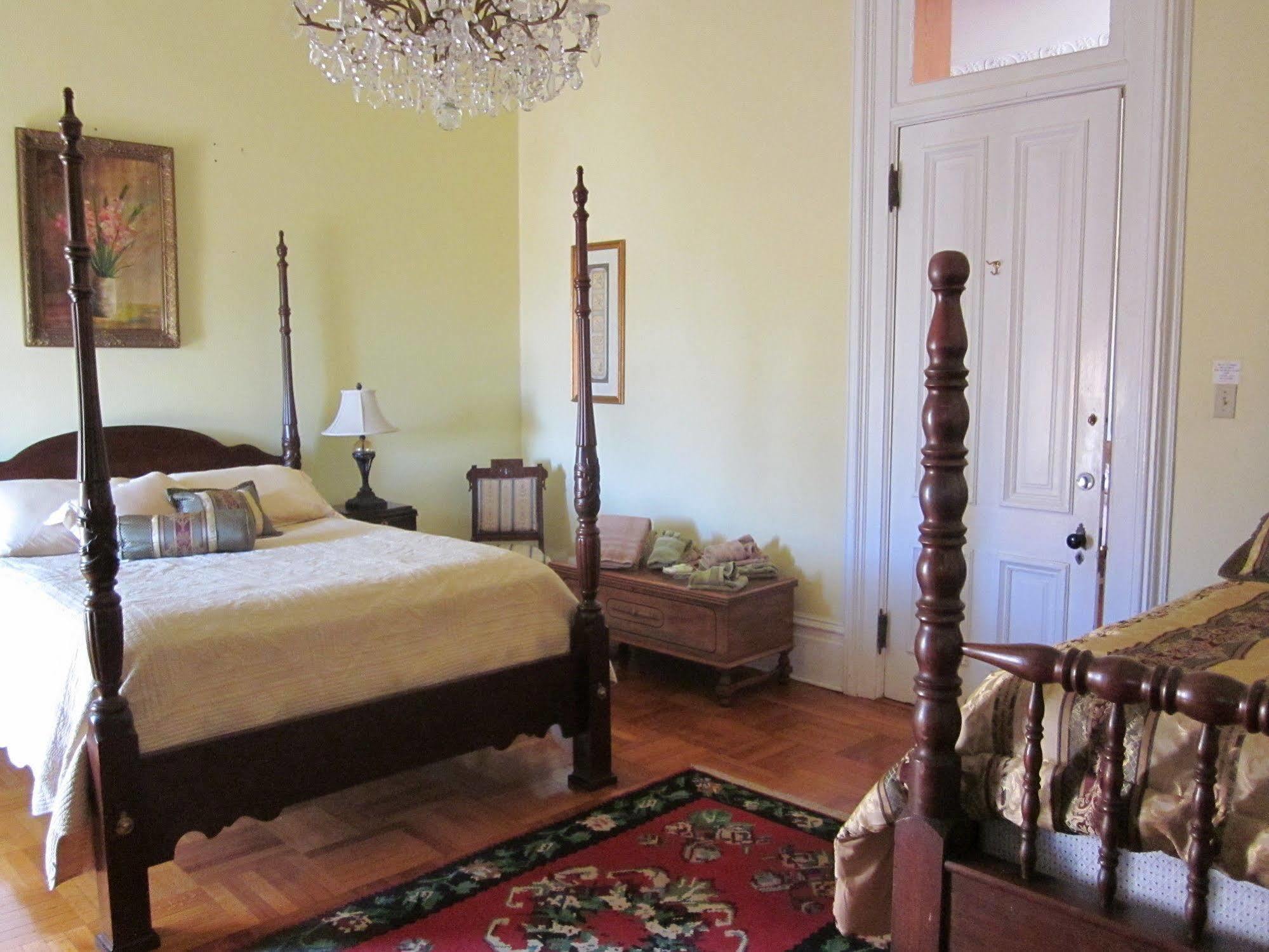 Baer House Inn 빅스버그 외부 사진